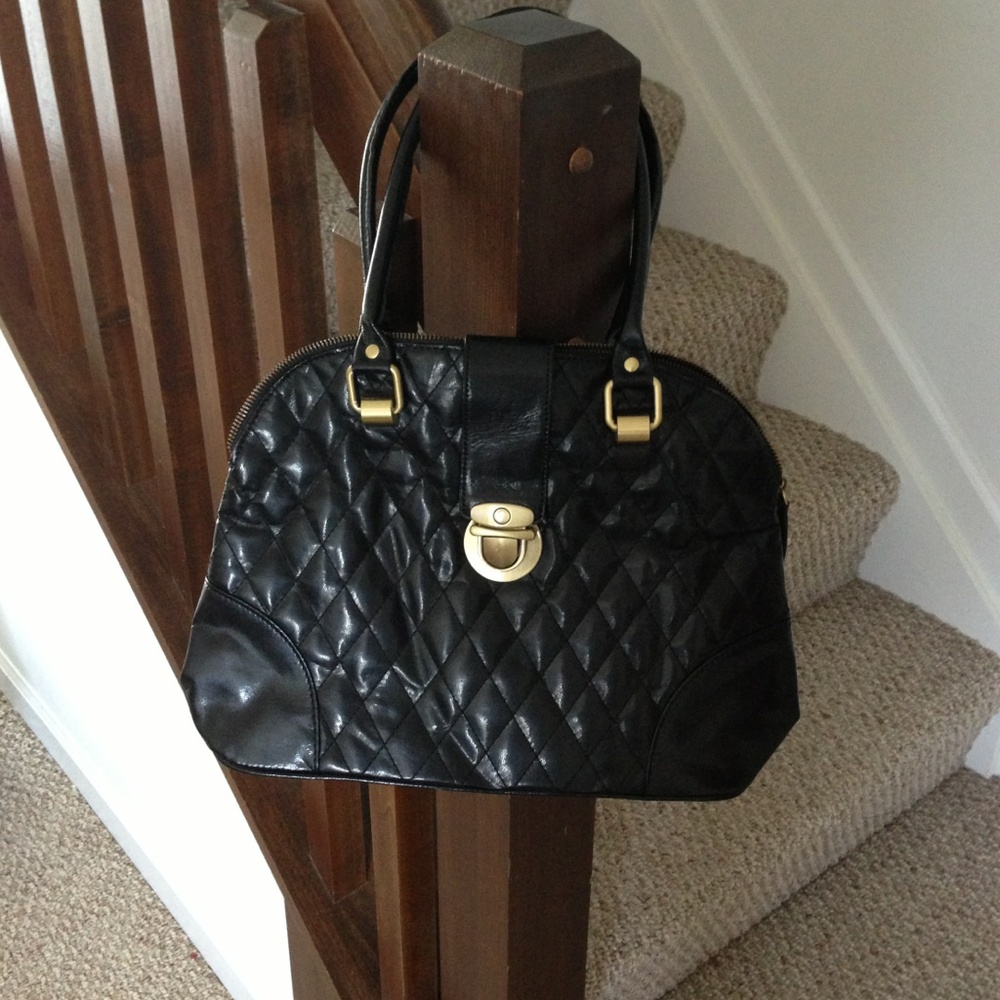 Black quilted purse.